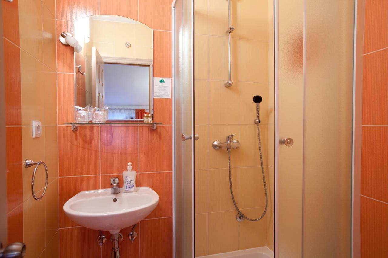 Apartments Smiljka II Tucepi Luaran gambar